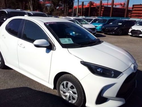 Pre-owned Toyota Yaris HYBRID X for sale in 