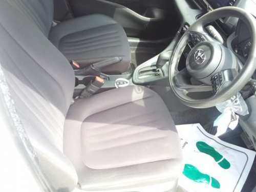 Toyota Yaris  X in Mauritius