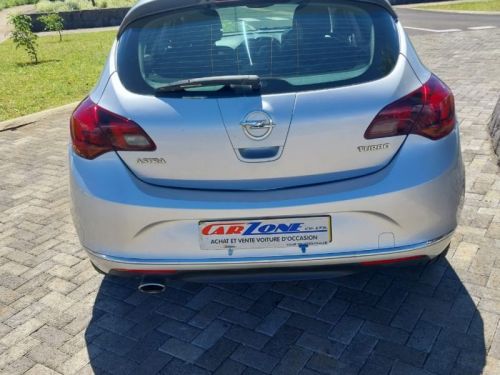 Opel Astra in Mauritius