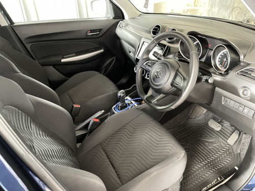 Suzuki Swift GLX in Mauritius