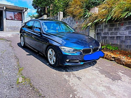 BMW Serie 3 f30 in Mauritius