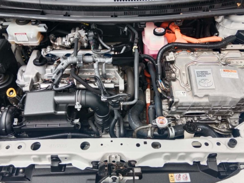 Toyota AQUA [HYBRID] in Mauritius