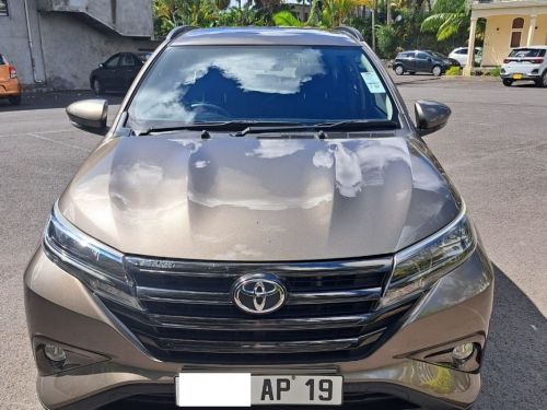 Toyota Rush SUV Fully Executive in Mauritius