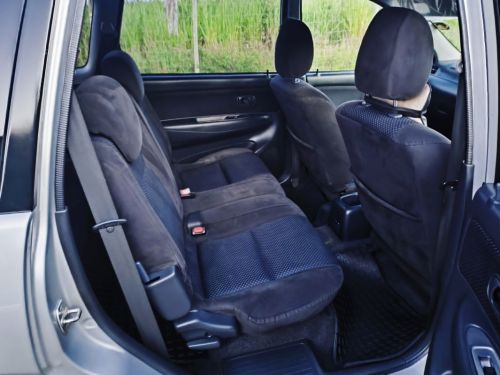 Toyota Avanza 1.5G in Mauritius