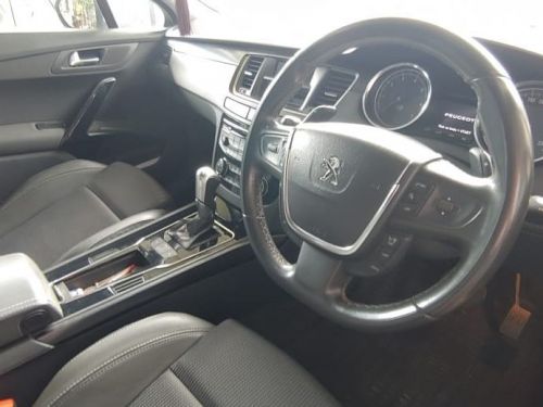 Honda shuttle in Mauritius