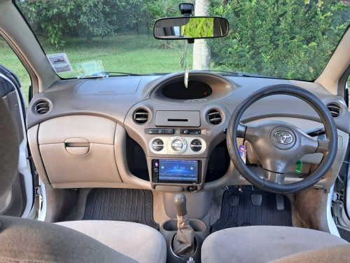 Toyota Platz in Mauritius