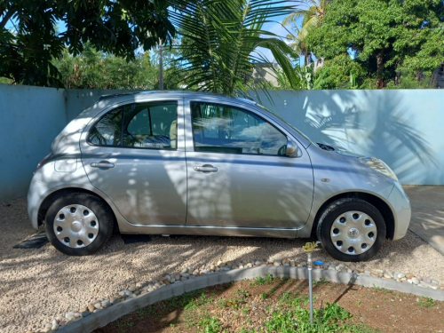 Nissan MARCH AK12 in Mauritius