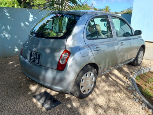 Nissan MARCH AK12 in Mauritius
