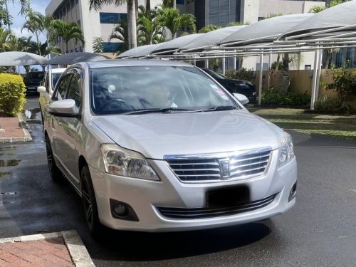 Pre-owned Toyota Premio for sale in 