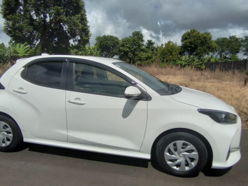 Used Toyota Yaris Hybrid X PACK for sale in L’Escalier