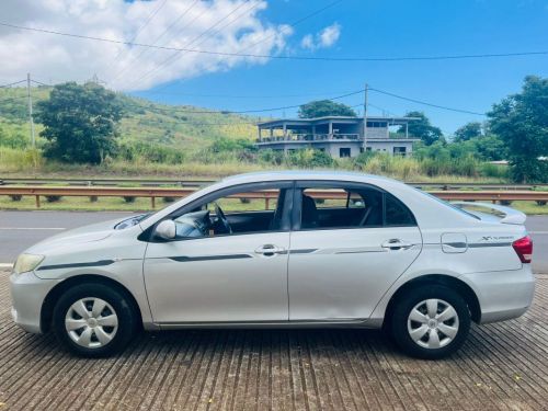 Pre-owned Toyota Corolla Axio for sale in 