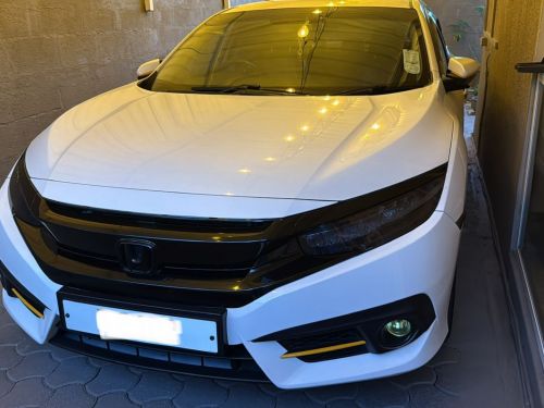 Honda Civic 1.6 Exe in Mauritius
