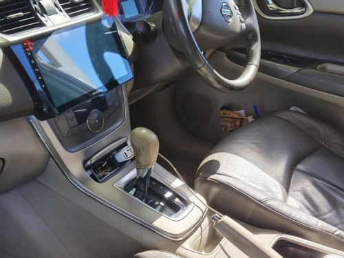 Nissan Sylphy 1.6 auto in Mauritius