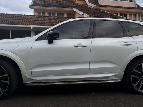 Volvo XC60 T8 Ultimate Dark in Mauritius
