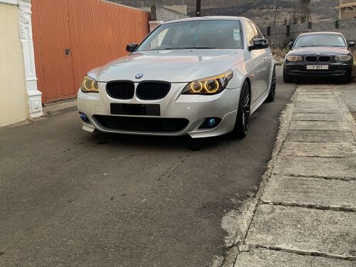 BMW 525i in Mauritius