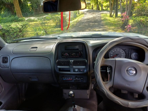 Nissan NAVARA in Mauritius