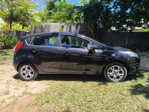 Ford Fiesta 1.4 in Mauritius