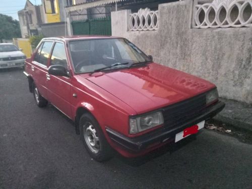 Nissan Sunny b11 in Mauritius