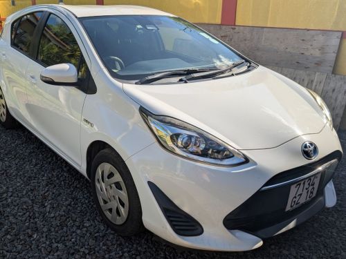 Pre-owned Toyota Aqua for sale in 