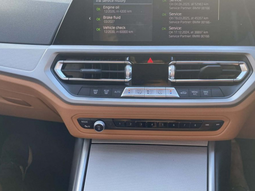 BMW 330e PLUG IN HYBRID G20 in Mauritius