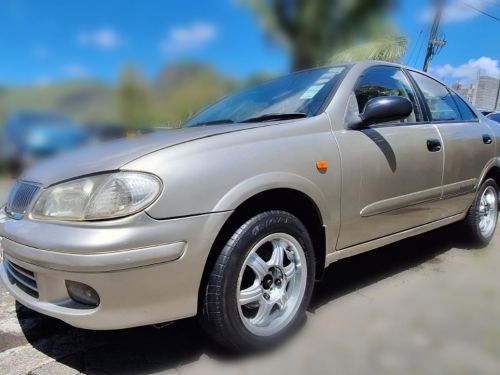 Nissan Sunny in Mauritius
