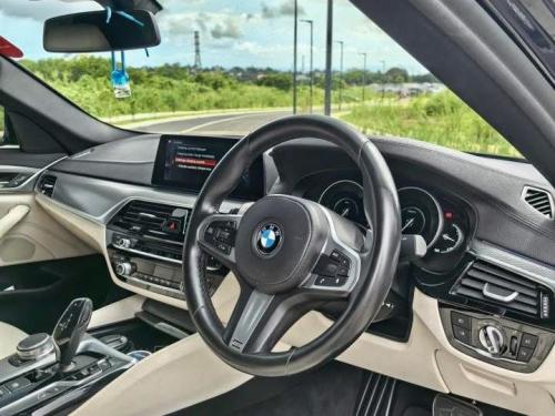 BMW 530E in Mauritius