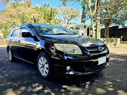 Toyota fielder in Mauritius