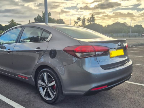 Kia Cerato in Mauritius