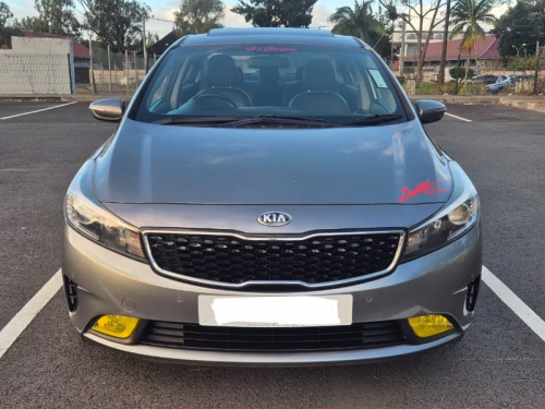 Pre-owned Kia Cerato for sale in 