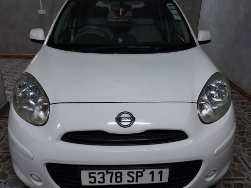 Nissan Micra k13 in Mauritius