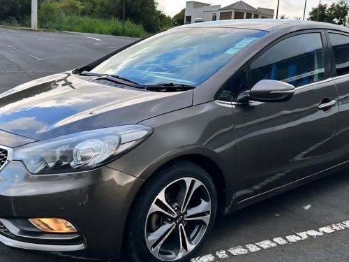 Pre-owned Kia Cerato for sale in 