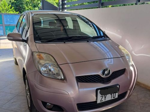 Pre-owned Toyota Vitz for sale in 