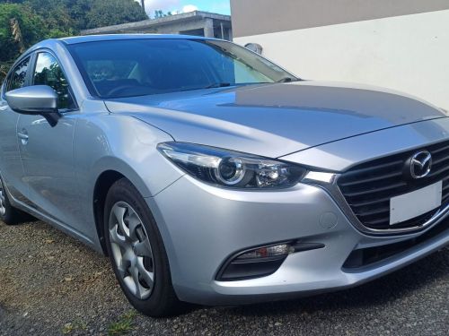 Mazda 3 Axela in Mauritius