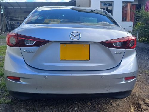Mazda 3 Axela in Mauritius