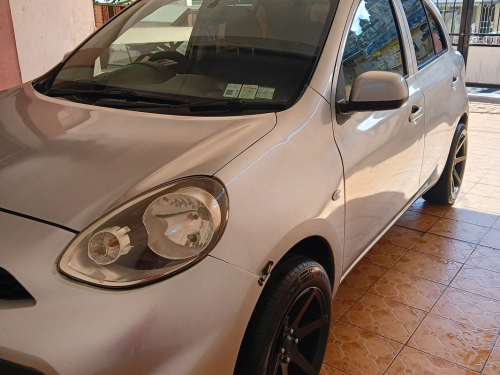 Nissan March AK 13 in Mauritius