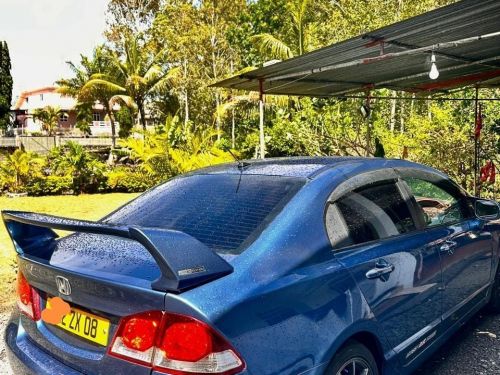 Honda Civic FD in Mauritius