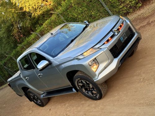 Mitsubishi Triton 4x4 in Mauritius