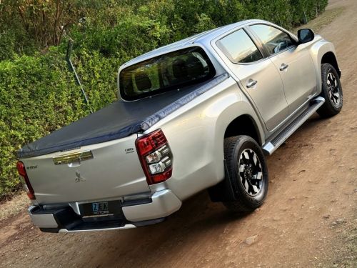 Mitsubishi Triton 4x4 in Mauritius