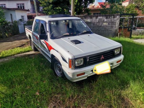 Mitsubishi L200 in Mauritius