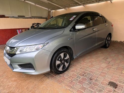 Honda Grace in Mauritius