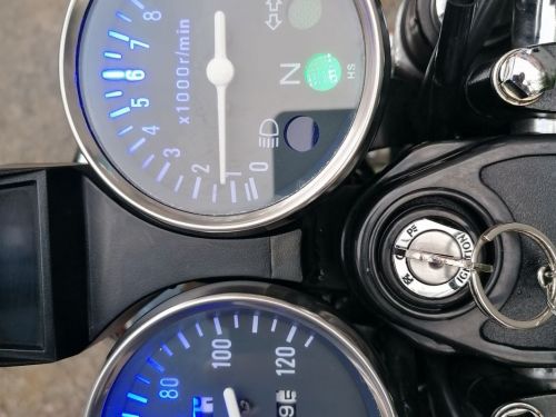 Suzuki GN125 in Mauritius
