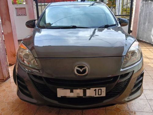 Pre-owned Mazda 3 for sale in 