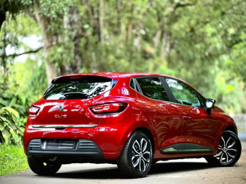 Renault Clio 4 Intens in Mauritius